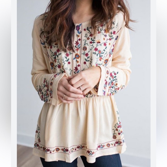 Umgee Tops - Umgee Embroidered Boho Peasant Top Ivory Womens Long Sleeves Sz L Cottagecore